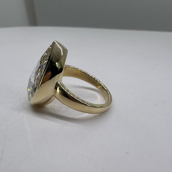 6.55 carat F VS1 rose cut pear shaped diamond bezel solitaire engagement ring - Picture 8 of 9